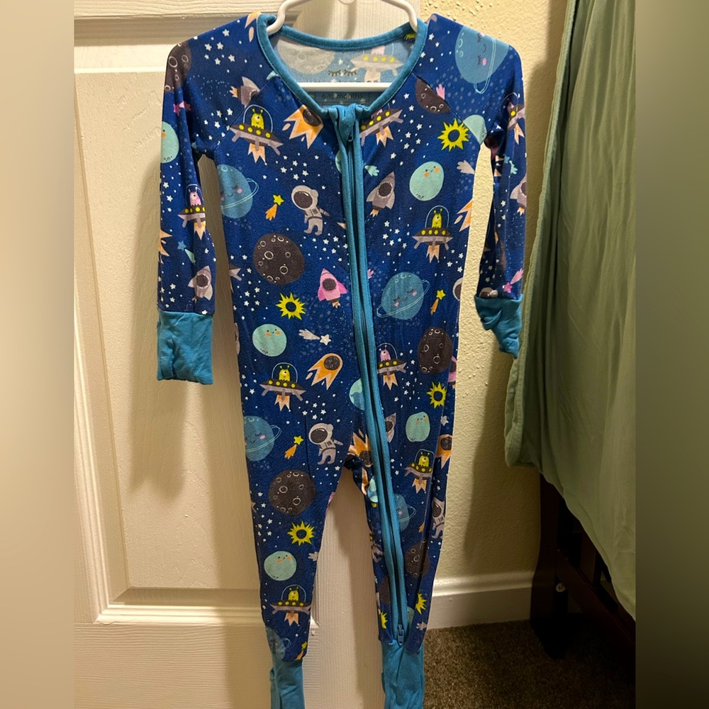 Little Sleepies Zippy Out of This World